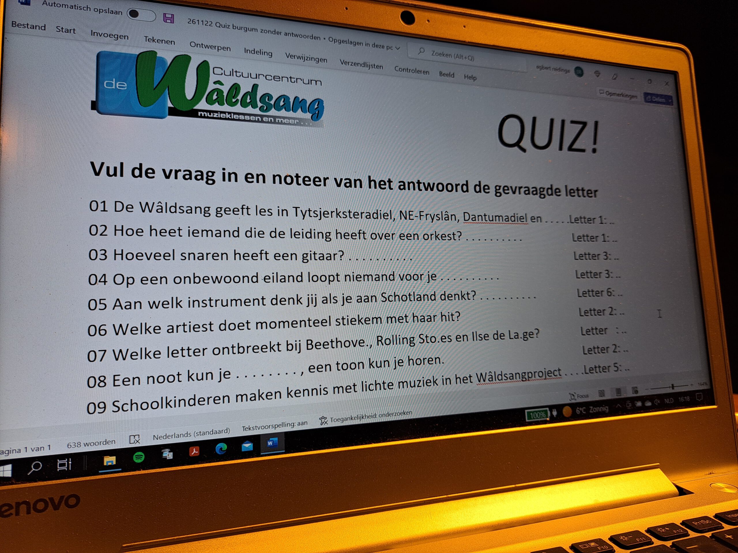 Wâldsang Quiz KunstKerstKitsch-markt